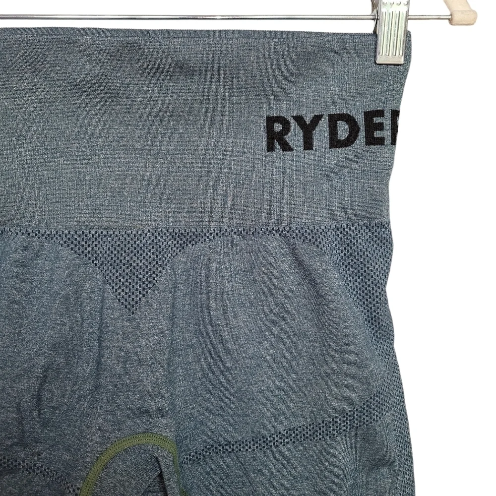 Ryderwear Teal Marl Seamless Staples Shorts Women's Size S/M
